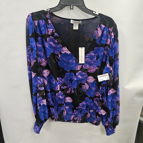 Vist Large View of Product Image Which is NWT Unbranded Long Sleeve Top F XL-16