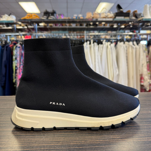 Used Prada Mens Casual Shoes 9.5 60129-S000515024 Vist Large View of Product Image Which is Used Prada Mens Casual Shoes 9.5