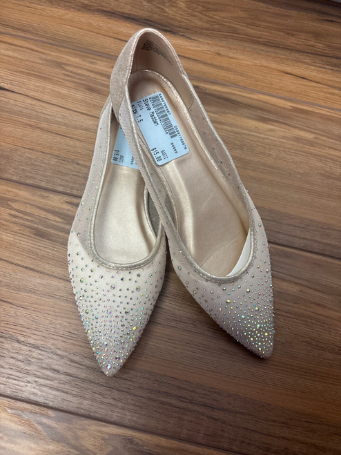 Vist Large View of Product Image Which is Used Steve Madden Flats 7.5