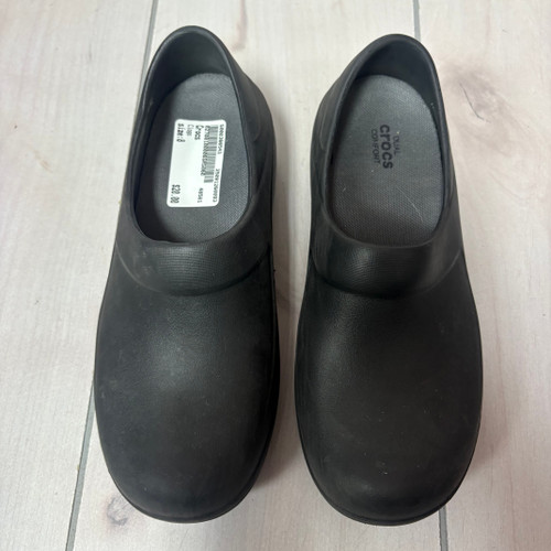 Vist Large View of Product Image Which is Used Crocs Clogs 8