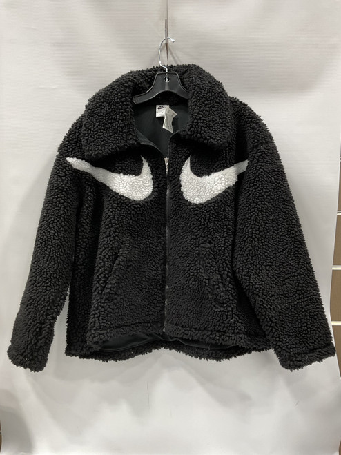 Vist Large View of Product Image Which is Used Nike Short Light Jacket M-8/10