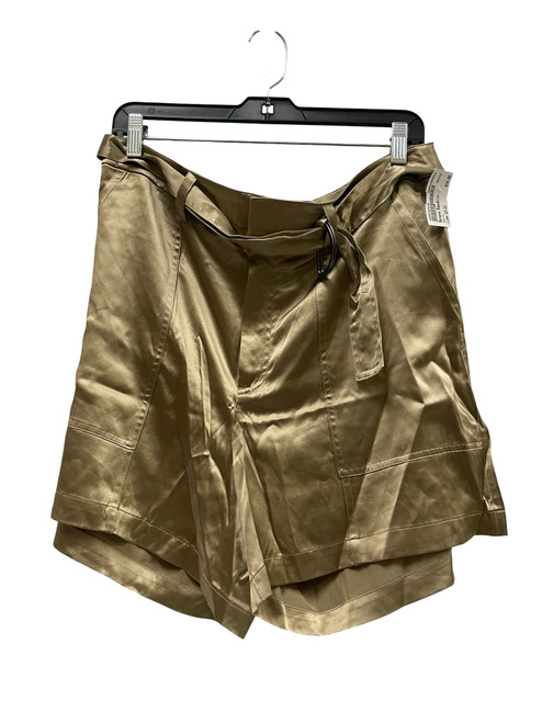 Vist Large View of Product Image Which is Used Banana Republic Shorts 12-31