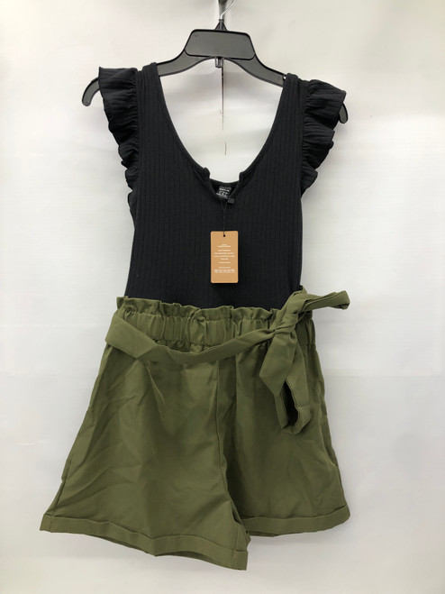 Vist Large View of Product Image Which is Used Shein Romper M-8/10