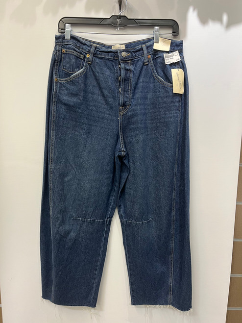 Vist Large View of Product Image Which is Used Universal Threads Denim 14-32