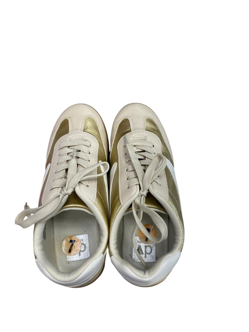 Vist Large View of Product Image Which is Used Dolce Vita Casual Shoes 7