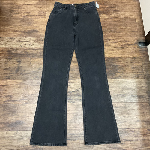 Vist Large View of Product Image Which is Used Rolla’s Casual Pant 6-28