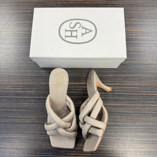 Vist Large View of Product Image Which is Used ASH Low Heels 8