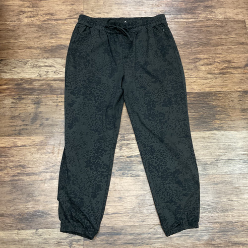 Vist Large View of Product Image Which is Used Rachel Zoe Casual Pant 12-31