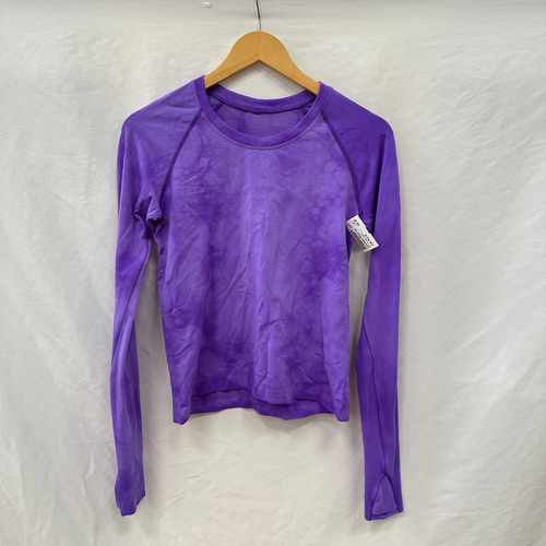 Vist Large View of Product Image Which is Used Lululemon Athletica Active Long Sleeve M-8/10