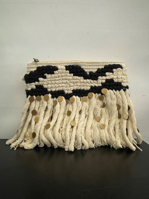 Vist Large View of Product Image Which is Used Unbranded Wristlet