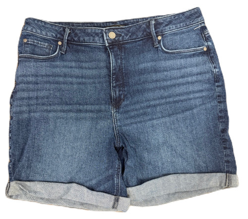 Vist Large View of Product Image Which is Used Simply Vera Wang Shorts 16-33
