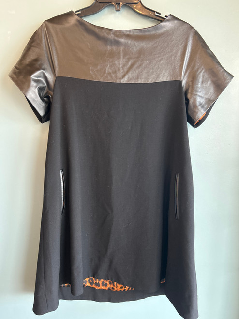 Vist Large View of Product Image Which is Used Unbranded Fall Short Dress F M-8/10 sff3