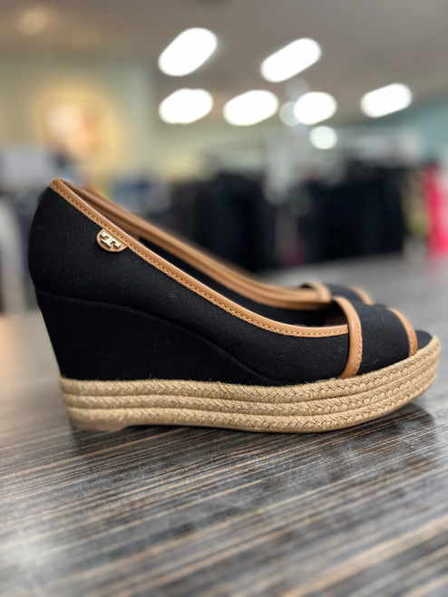 Vist Large View of Product Image Which is Used Tory Burch Wedge Sandals 8