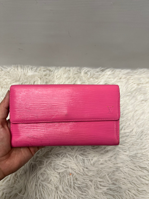 Vist Large View of Product Image Which is Used Louis Vuitton Leather Wallet