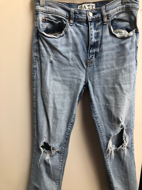 Vist Large View of Product Image Which is Used Unbranded Denim 4-27