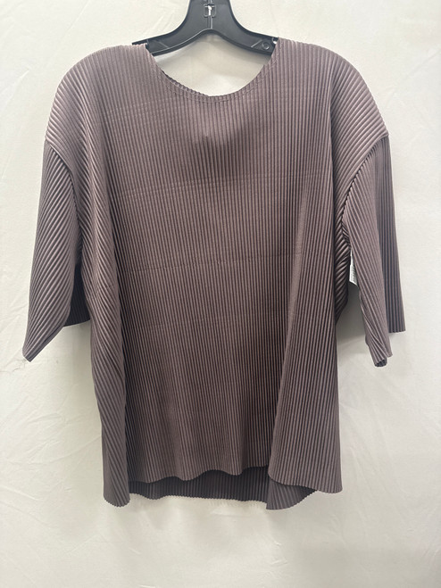 Vist Large View of Product Image Which is Used Purple Hertz Short Sleeve Top L-12/14
