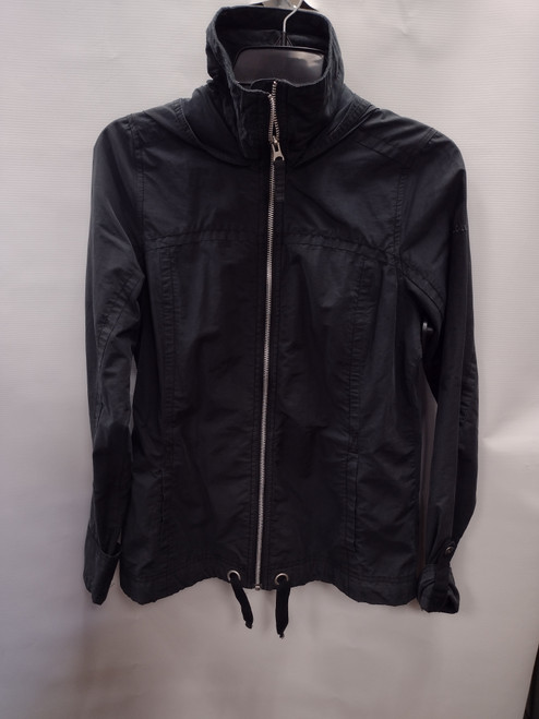 Vist Large View of Product Image Which is Used Columbia Short Lightweight Jacket S-4/6