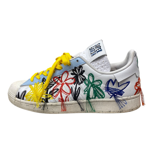 Vist Large View of Product Image Which is Used Adidas Super Earth Mens Casual Shoes 10