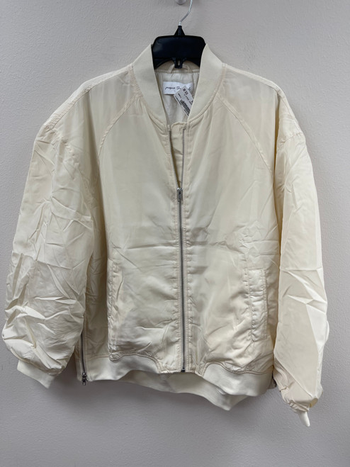 Vist Large View of Product Image Which is Used Unbranded Short Light Jacket L-12/14