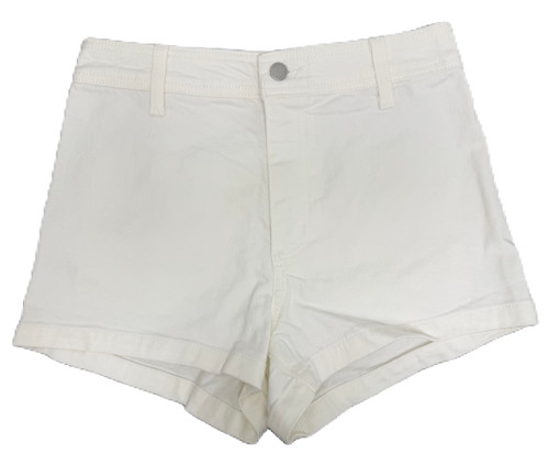Vist Large View of Product Image Which is Used Universal Threads Shorts 6-28