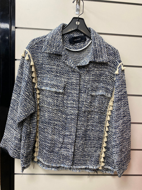 Vist Large View of Product Image Which is Used Zara Basic Short Light Jacket L-12/14