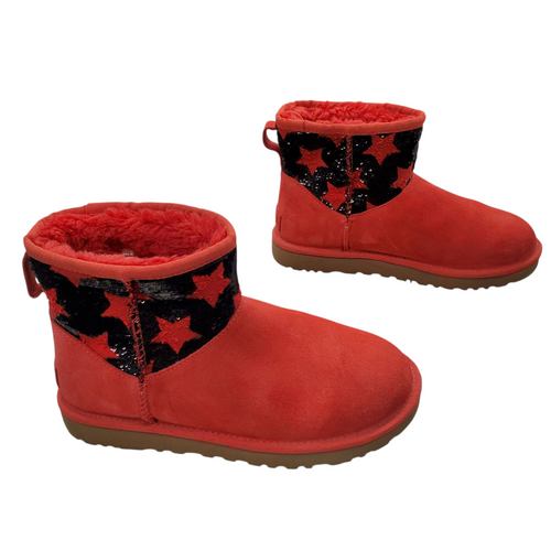 Vist Large View of Product Image Which is Used Ugg Australia Outerwear Boots 7