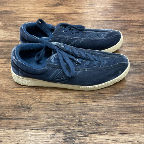 Vist Large View of Product Image Which is Used Madewell Casual Shoes 7