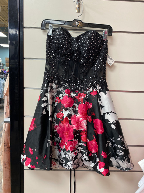 Vist Large View of Product Image Which is Used Blondie Spring Short Dress F S-4/6