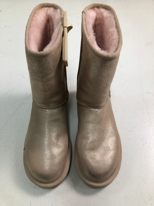 Vist Large View of Product Image Which is Used Ugg Australia Ankle Boots 9