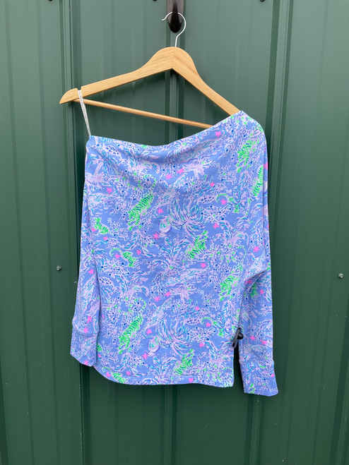 Vist Large View of Product Image Which is Used Lilly Pulitzer Long Sleeve Top XS-0/2