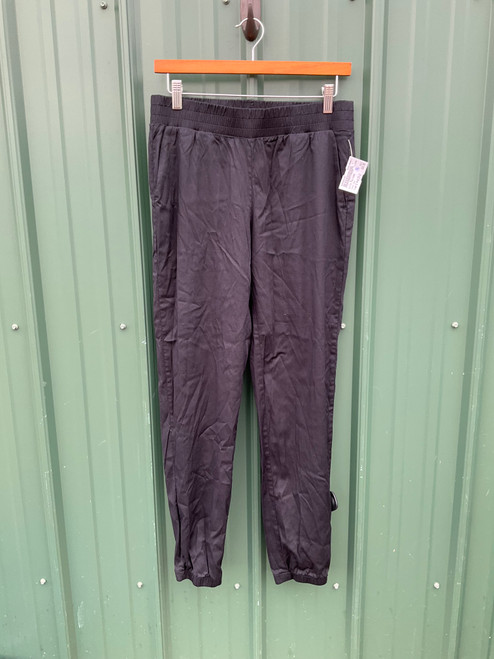 Used Lilly Pulitzer Casual Pant S 4-6/27-28 60084-S000862397 Vist Large View of Product Image Which is Used Lilly Pulitzer Casual Pant S 4-6/27-28