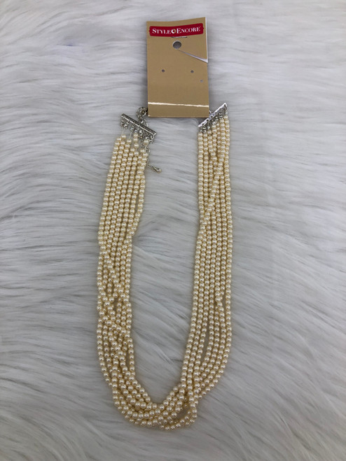 Vist Large View of Product Image Which is Used Unbranded Necklace