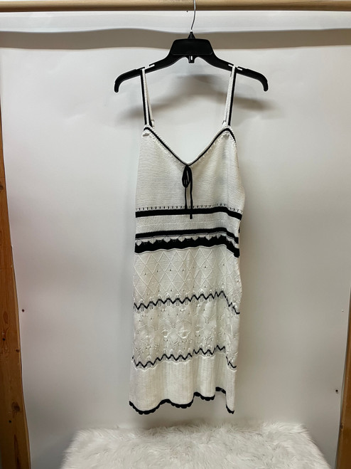 Vist Large View of Product Image Which is Used Unbranded Short Dress B XL-16