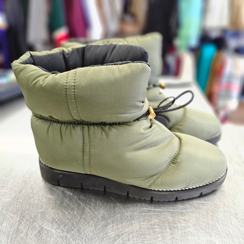 Vist Large View of Product Image Which is Used J. Crew Ankle Boots 9