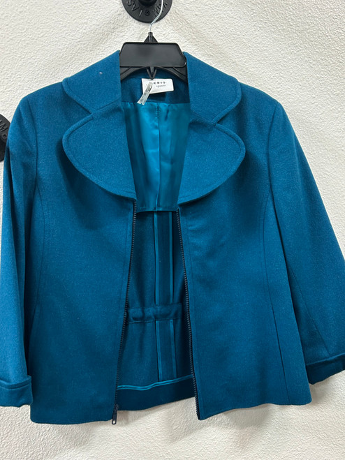 Vist Large View of Product Image Which is Used Akris Punto Blazer M-8/10