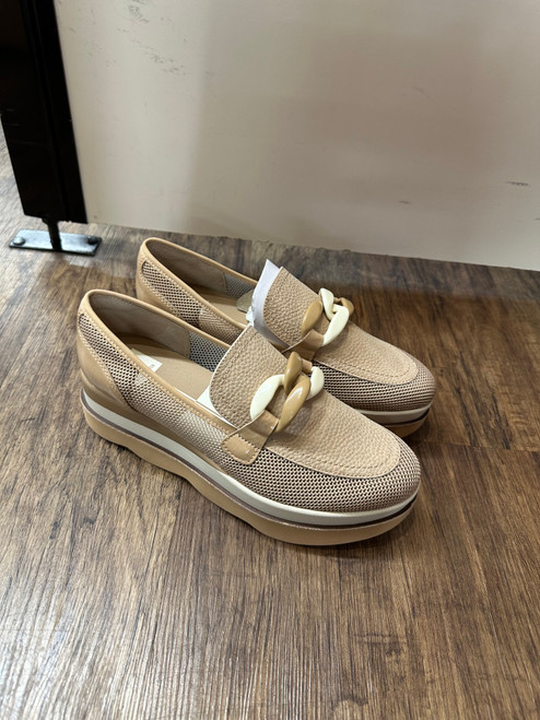 Vist Large View of Product Image Which is Used Dolce Vita Clogs 10