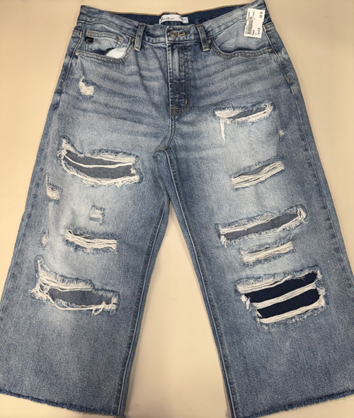 Vist Large View of Product Image Which is Used Kancan Capri 6-28