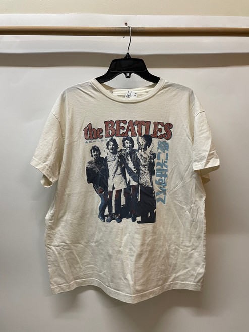 Vist Large View of Product Image Which is Used Unbranded T-Shirt S-4/6