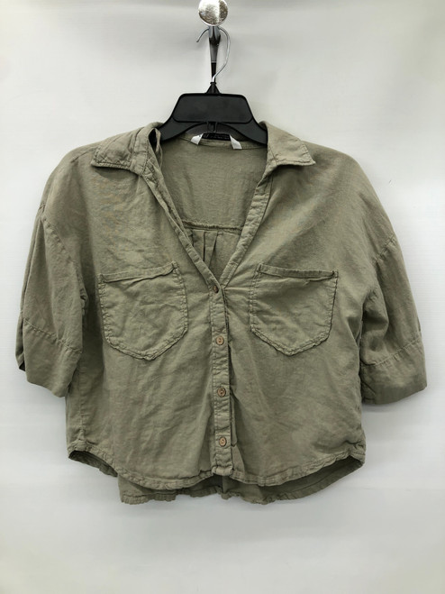 Vist Large View of Product Image Which is Used Zara Short Sleeve Top XS-0/2