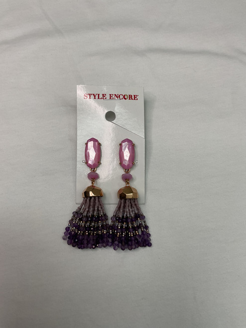 Vist Large View of Product Image Which is Used Kendra Scott Earrings