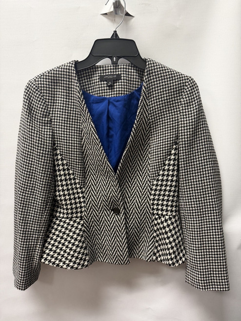 Vist Large View of Product Image Which is Used Ann Taylor Blazer S-4/6