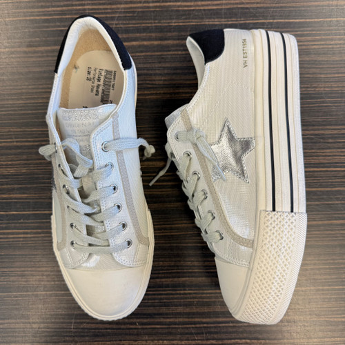 Vist Large View of Product Image Which is Used Vintage Havana Performance Shoes 10