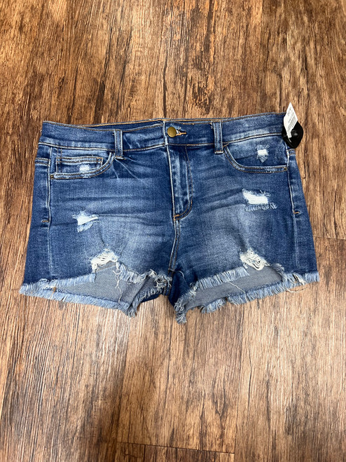 Vist Large View of Product Image Which is Used Altar'd State Shorts 10-30