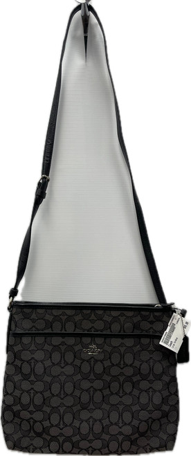 Vist Large View of Product Image Which is Used Coach Large Handbag