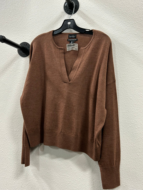 Vist Large View of Product Image Which is Used Nicole Miller Lightweight Sweater XL-16