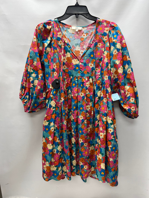 Vist Large View of Product Image Which is Used Entro Short Dress B S-4/6