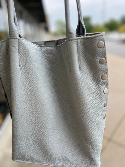 Used Hammit Los Angeles Large Leather Handbag 60032-S000648677 Vist Large View of Product Image Which is Used Hammit Los Angeles Large Leather Handbag