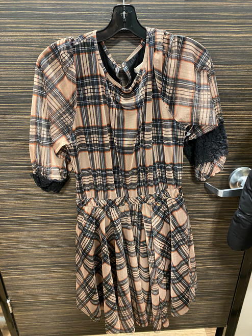 Vist Large View of Product Image Which is Used Unbranded Short Dress B L-12/14