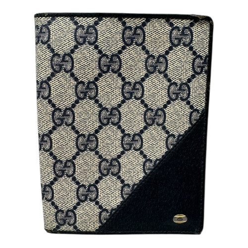 Vist Large View of Product Image Which is Used Vintage Gucci Wallet