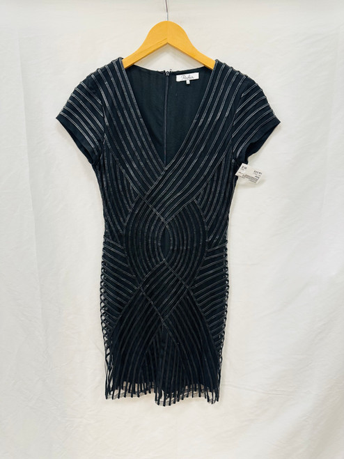 Vist Large View of Product Image Which is Used Parker Short Dress F S-4/6